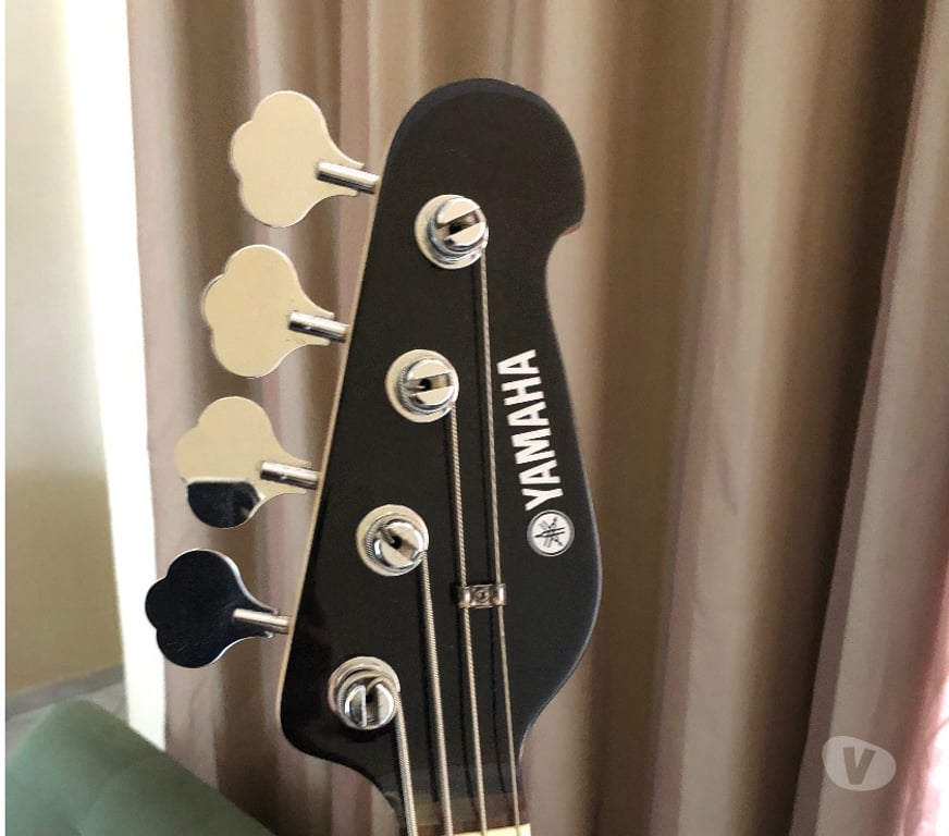 Instrumentos musicais Sao Jose dos Campos SP - Fotos para Baixo Yamaha Bb424