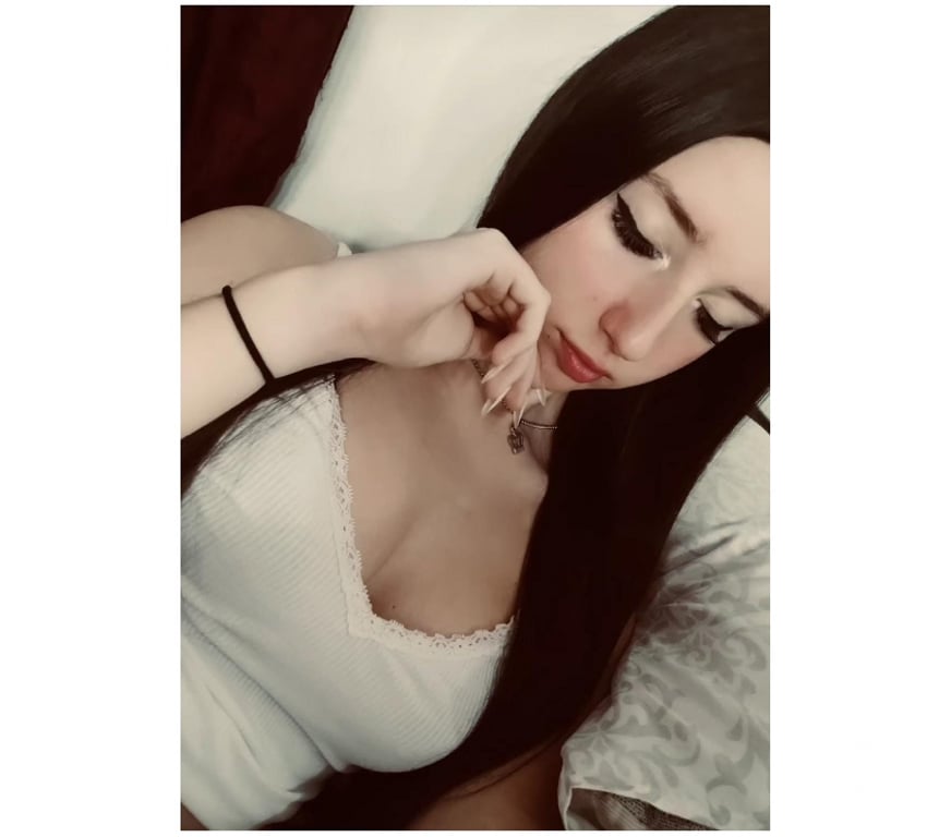 Garotas de programa Chapeco SC - Fotos para Magrinha com local no centro atendo sozinha