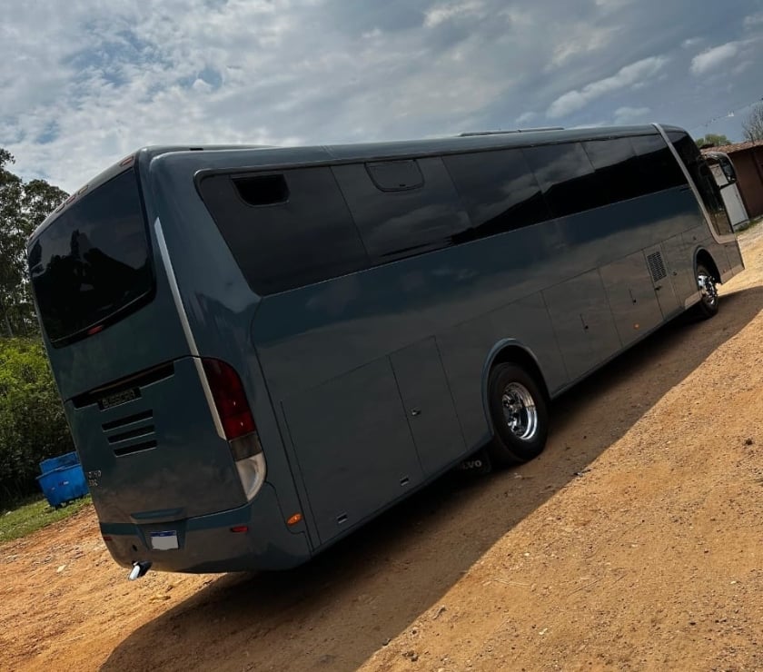 Ônibus Usados Curitiba PR Cidade Industrial de Curitiba - Fotos para Onibus Busscar Hi Volvo B-9R ano 2008 cód.9963