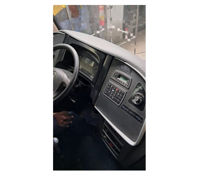  Ônibus Usados Curitiba PR Cidade Industrial de Curitiba - Fotos para Onibus Paradiso 1050 G-7 M.Benz O-500-R ano 2012 cód.9968