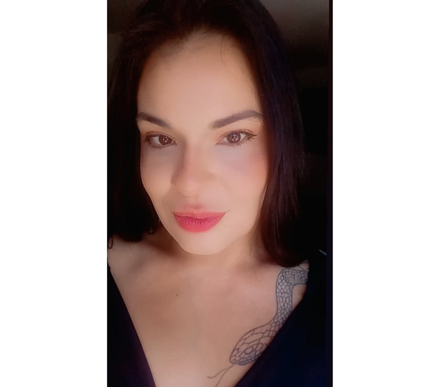 Garotas de programa Matinhos PR - Fotos para Pamela Acompanhante e massoterapeuta