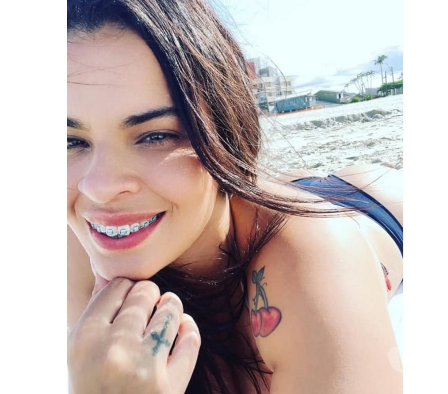 Garotas de programa Matinhos PR - Fotos para Pamela Acompanhante e massoterapeuta