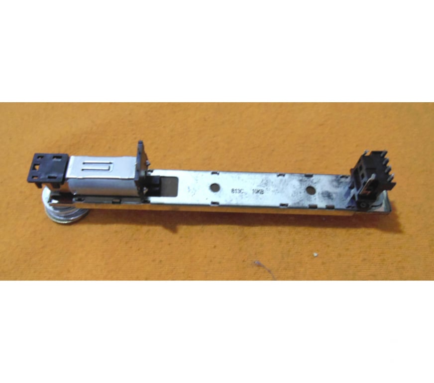 TV Usada Porto Alegre RS Porto Alegre Sul - Fotos para Potenciômetro deslizante mesa Yamaha.- Cód. 269 -