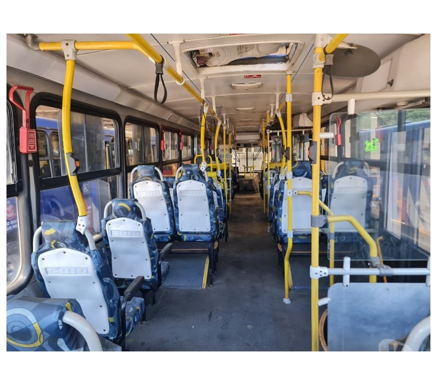  Ônibus Usados Curitiba PR Cidade Industrial de Curitiba - Fotos para Onibus Urbano Caio Ap.Vip VW 17230 MWM ano 2012 cód.9973