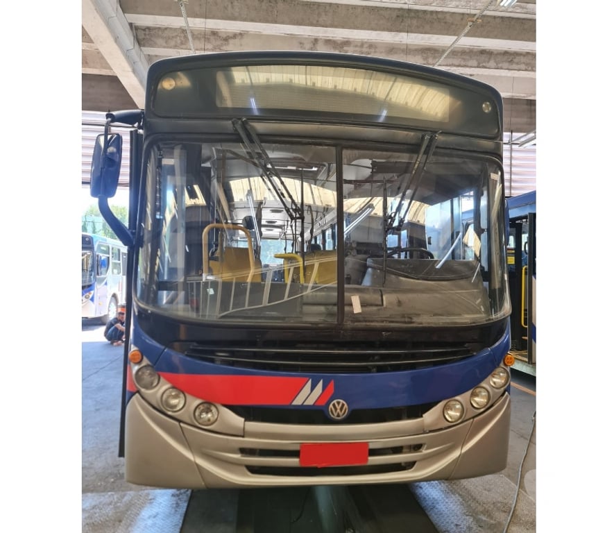  Ônibus Usados Curitiba PR Cidade Industrial de Curitiba - Fotos para Onibus Urbano Caio Ap.Vip VW 17230 MWM ano 2012 cód.9973