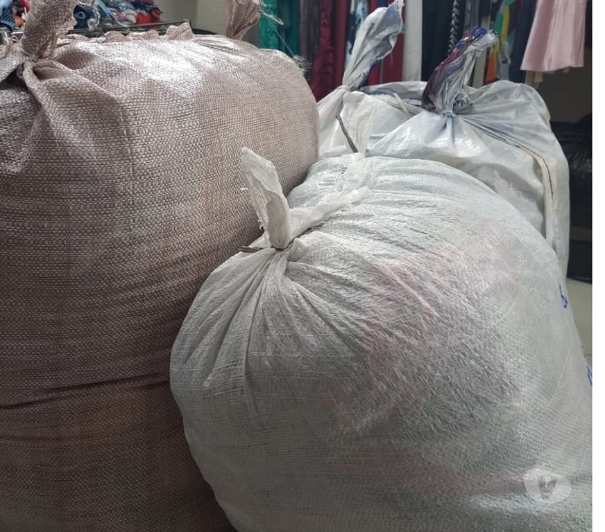 Roupas e Acessórios Curitiba PR Pinheirinho - Fotos para Atacado de Roupas para Brechós