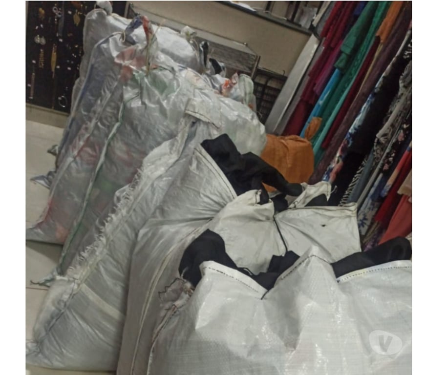 Roupas e Acessórios Curitiba PR Pinheirinho - Fotos para Atacado de Roupas para Brechós