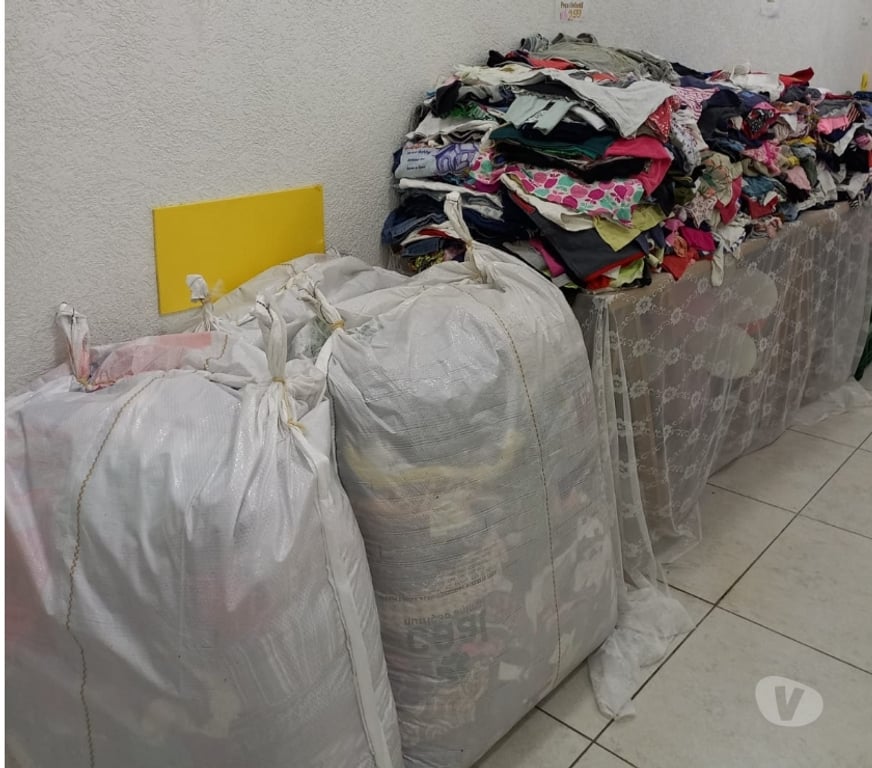 Roupas e Acessórios Curitiba PR Pinheirinho - Fotos para Atacado de Roupas para Brechós