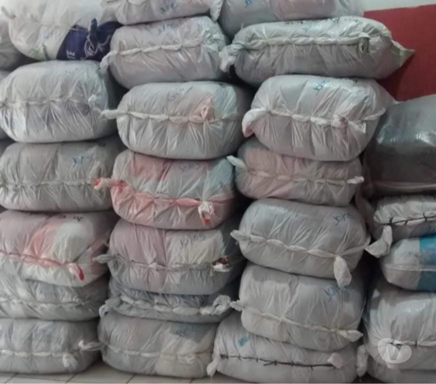 Roupas e Acessórios Curitiba PR Pinheirinho - Fotos para Atacado de Roupas para Brechós