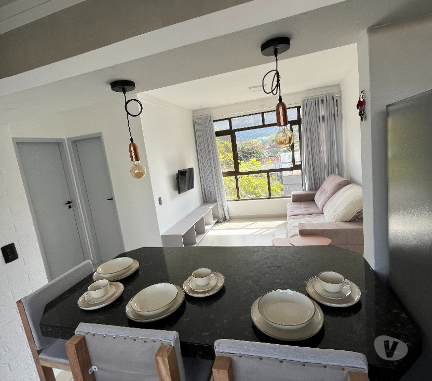 Apartamentos a venda Guaruja SP - images_alt_text Apartamento de 2 Qts com Suíte Móveis Planejados Reformado