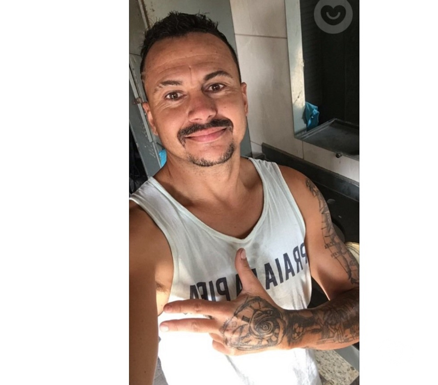 Encontros Casuais Uberlandia MG - Fotos para Garoto Magro corpo atlético cheiroso