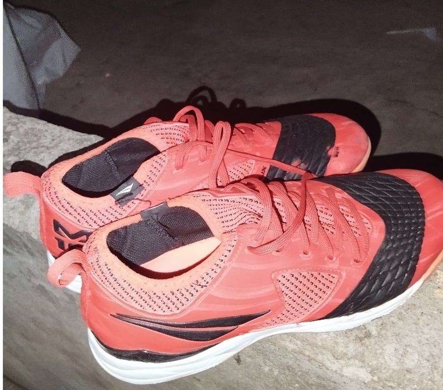 Roupas e Acessórios Sao Paulo SP Alto de Pinheiros - Fotos para Chuteira Futsal Penalty Ecoknit Pouco usada