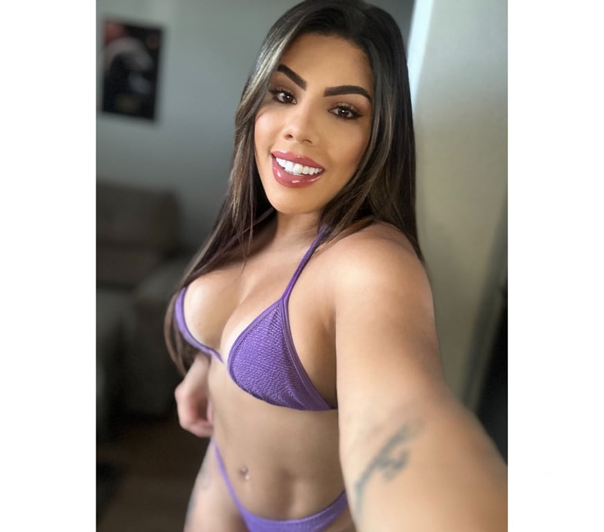 Garotas de programa Santos SP - Fotos para Atendimento presencial e virtual , com local agende