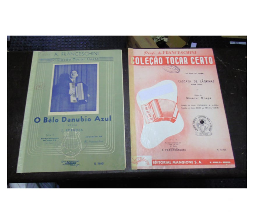 DVDs a Venda Porto Alegre RS Porto Alegre Sul - Fotos para Coleção de partituras antigas para Acordeom lote 3.