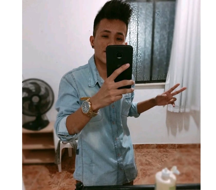 Homem procura homem - Fotos para A procura de um relacionamento