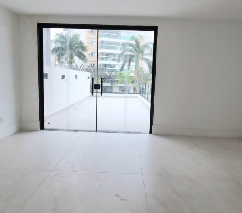Apartamentos a venda Rio de Janeiro RJ Barra da Tijuca - Fotos para Quintas do Rio - Casa triplex de 05 quartos com 860 m