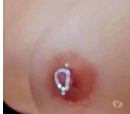 Acompanhantes - Fotos para Novinha Safada com local