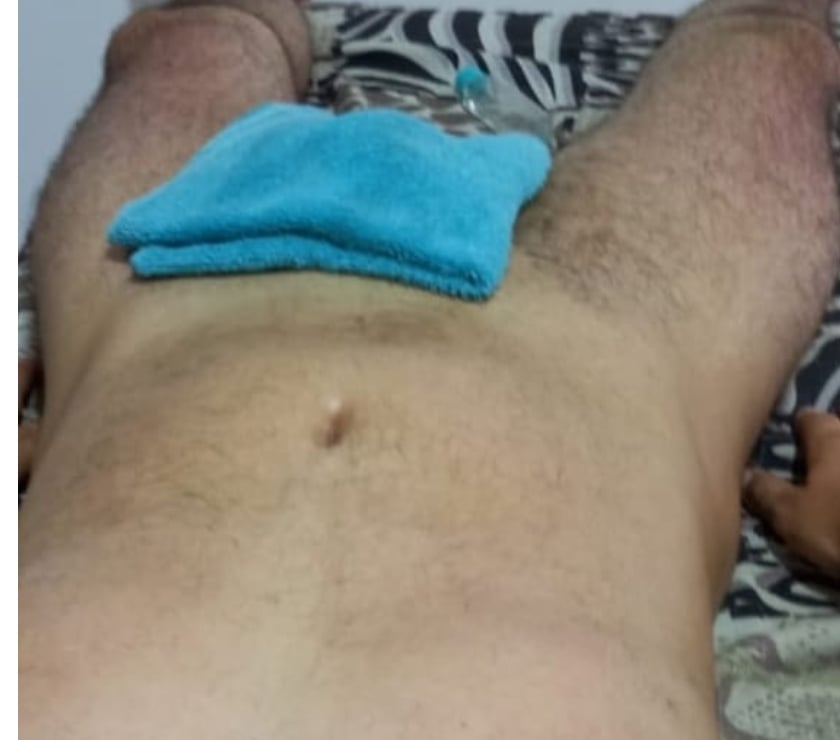 Encontros Sexuais - Fotos para Massagem a quatro mãos — toque e energia