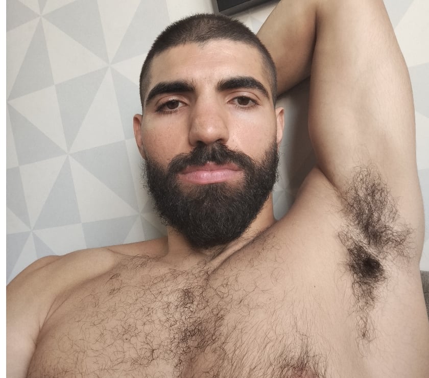 Acompanhantes masculinos Eldorado SP - Fotos para massagem árabe (primos)