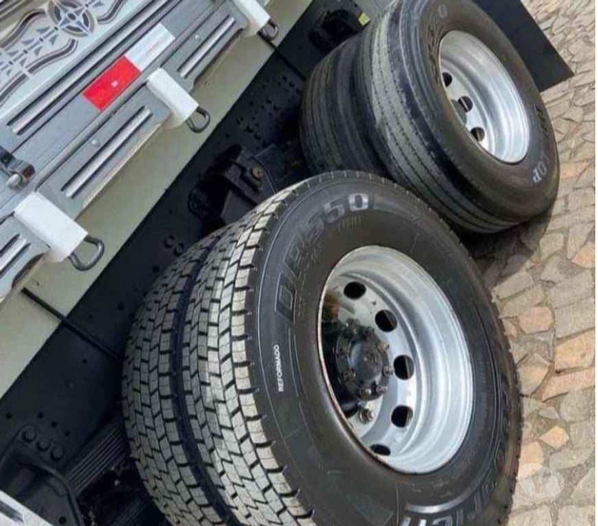 Caminhões usados Maringa PR - Fotos para Vendo caminhão 24-250