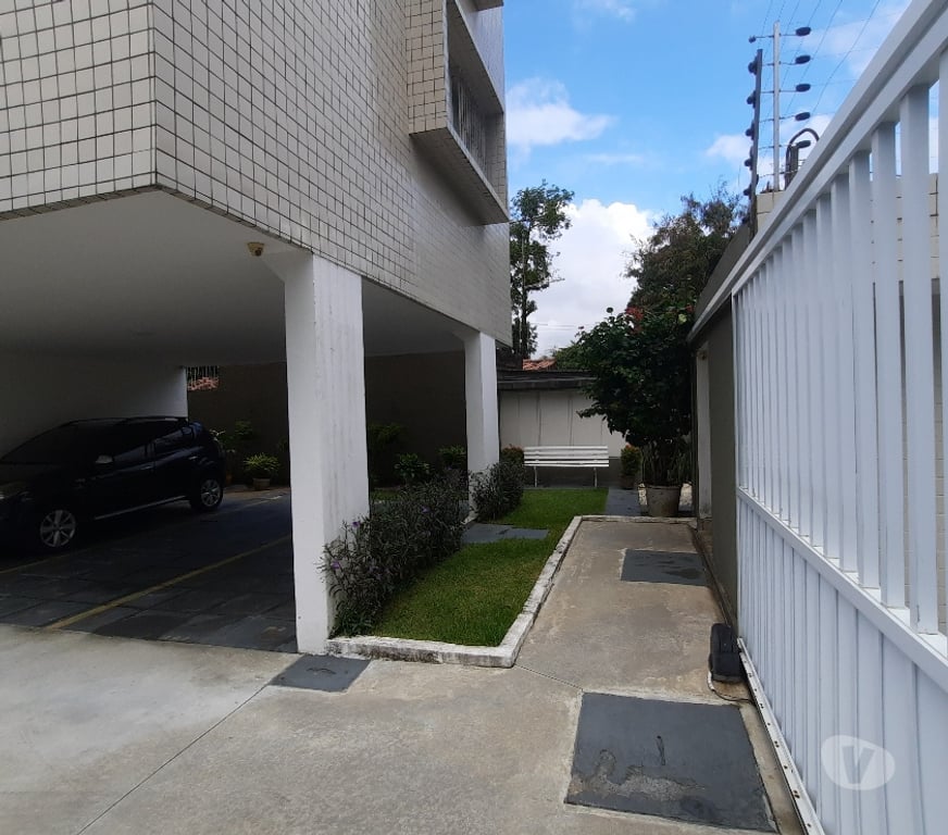 Alugar apartamentos Recife PE - Fotos para Alugo apto em Setúbal. Edf Gêmeos.50m2, 02 quartos.