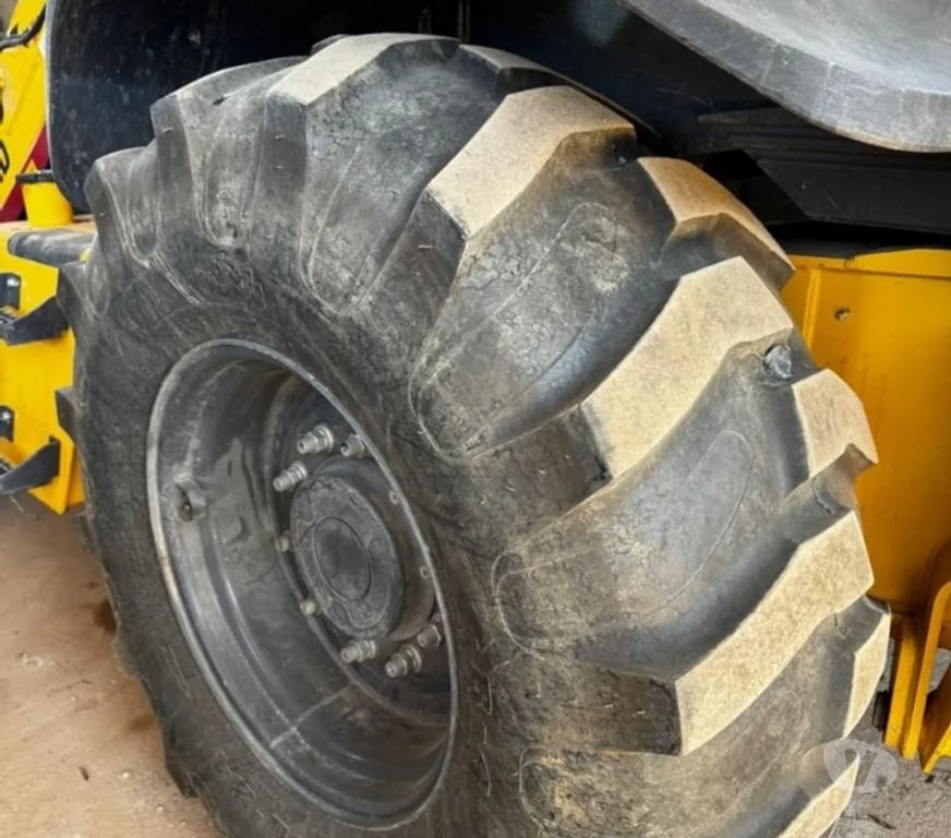 Maquinária agrícola Belem PA Distrito de Belém - Fotos para Retroescavadeira NEW HOLAND 2021