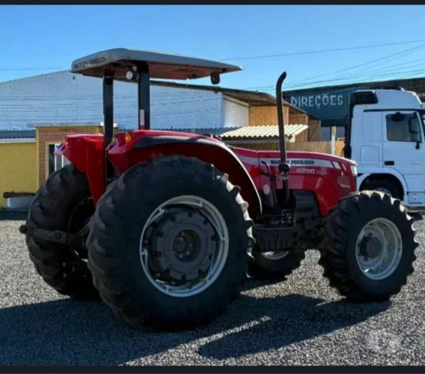 Maquinária agrícola agua Boa MT - Fotos para Pare de pagar por fretes