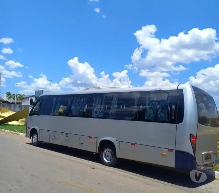  Ônibus Usados Curitiba PR Matriz - Fotos para VOLARE – MARCOPOLO – 2023 – RF. 7173
