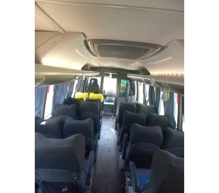  Ônibus Usados Curitiba PR Matriz - Fotos para VOLARE – MARCOPOLO – 2023 – RF. 7173