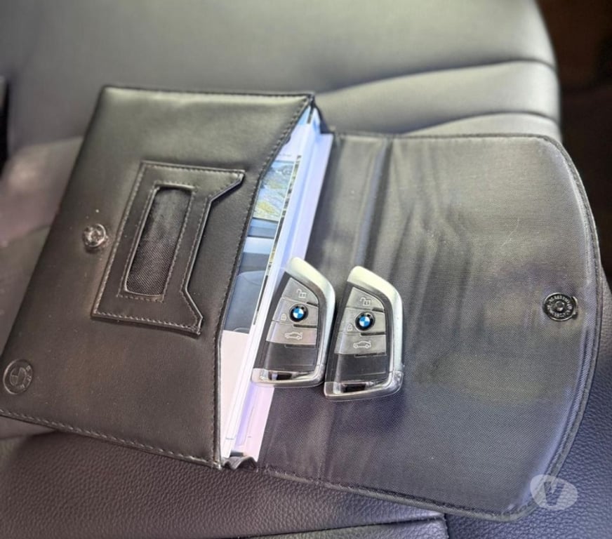 Seminovos Rio de Janeiro RJ Centro - images_alt_text BMW X5 Blindada de Fábrica