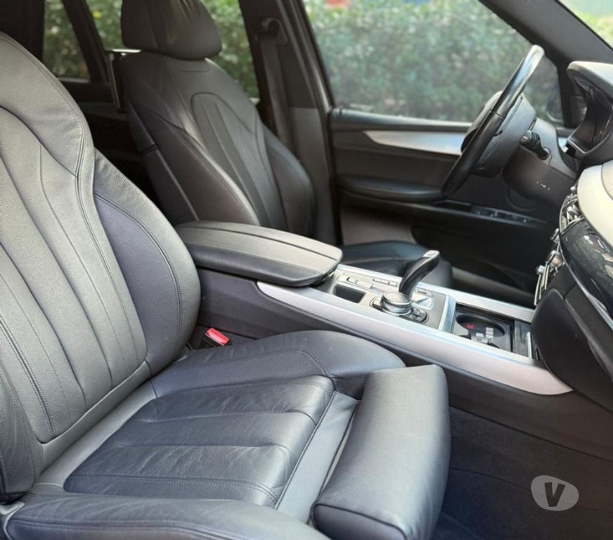 Seminovos Rio de Janeiro RJ Centro - images_alt_text BMW X5 Blindada de Fábrica