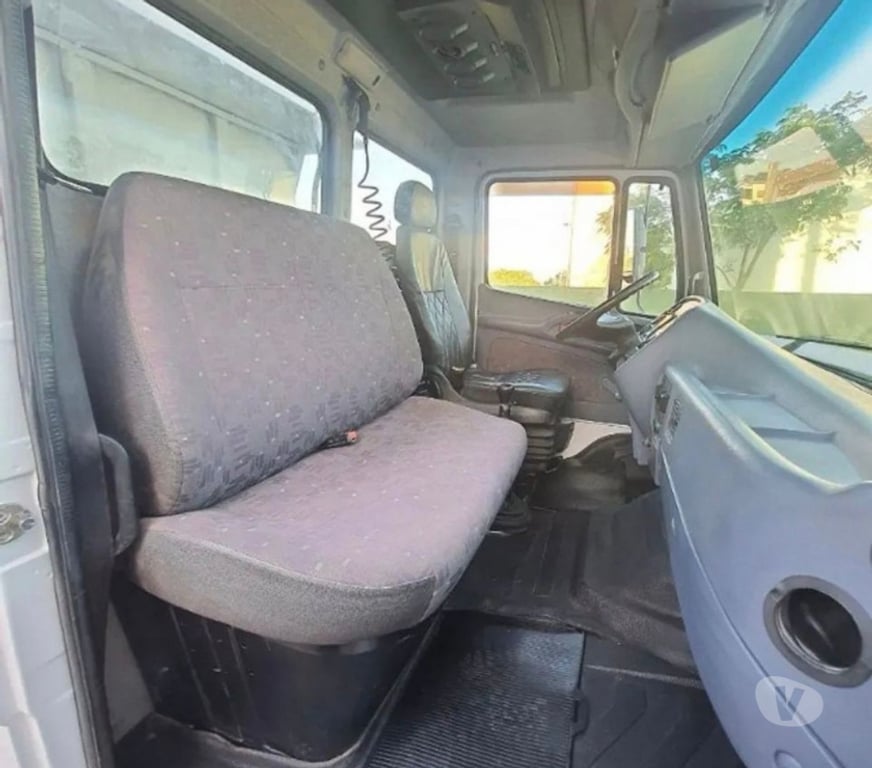 Caminhões usados Londrina PR - Fotos para Mercedes benz 1620 6x2 ano 2010 Caçamba