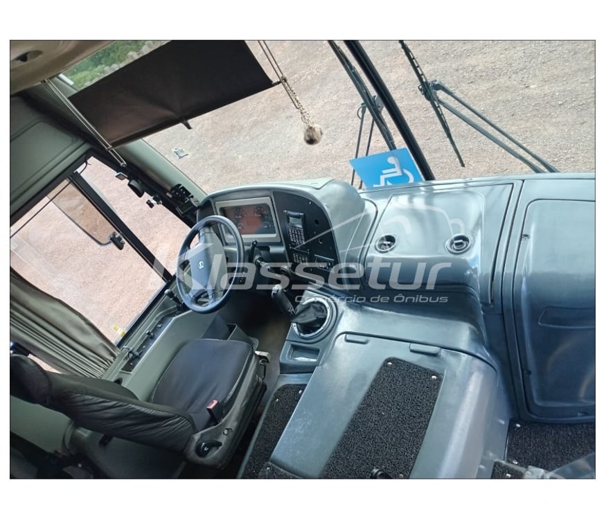  Ônibus Usados Curitiba PR Boqueirão - Fotos para Ônibus Comil Campione Volvo B270F 46L(COD.688)2014-2015