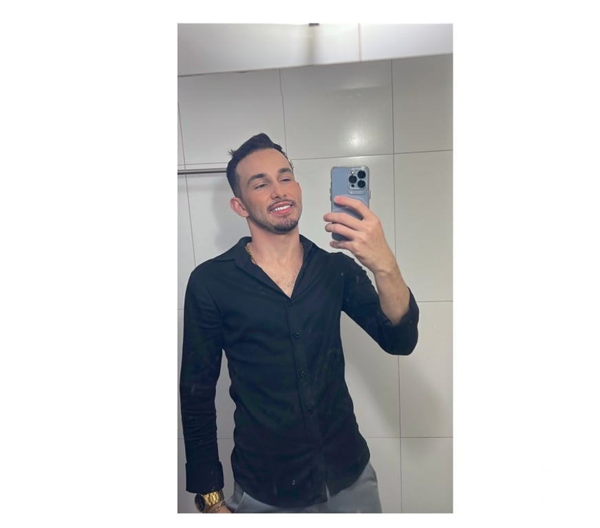 Acompanhantes masculinos Balneario Camboriu SC - Fotos para LUCAS ARCANJO SEU GAROTO