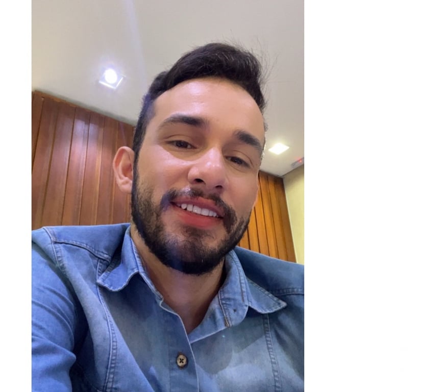 Acompanhantes masculinos Balneario Camboriu SC - Fotos para LUCAS ARCANJO SEU GAROTO