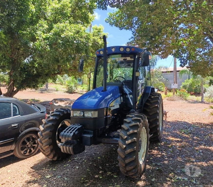 Maquinária agrícola Londrina PR - Fotos para Trator New Holland T7 205