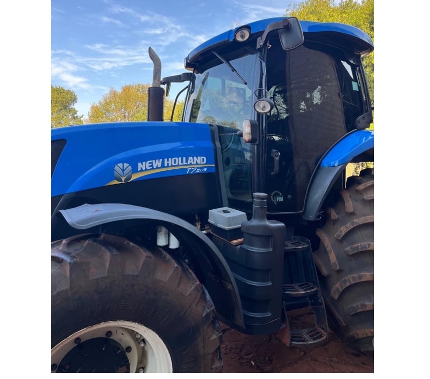 Maquinária agrícola Londrina PR - Fotos para Trator New Holland T7 205