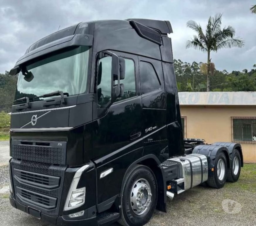 Caminhões usados Assis SP - Fotos para Cavalo Volvo FH 540