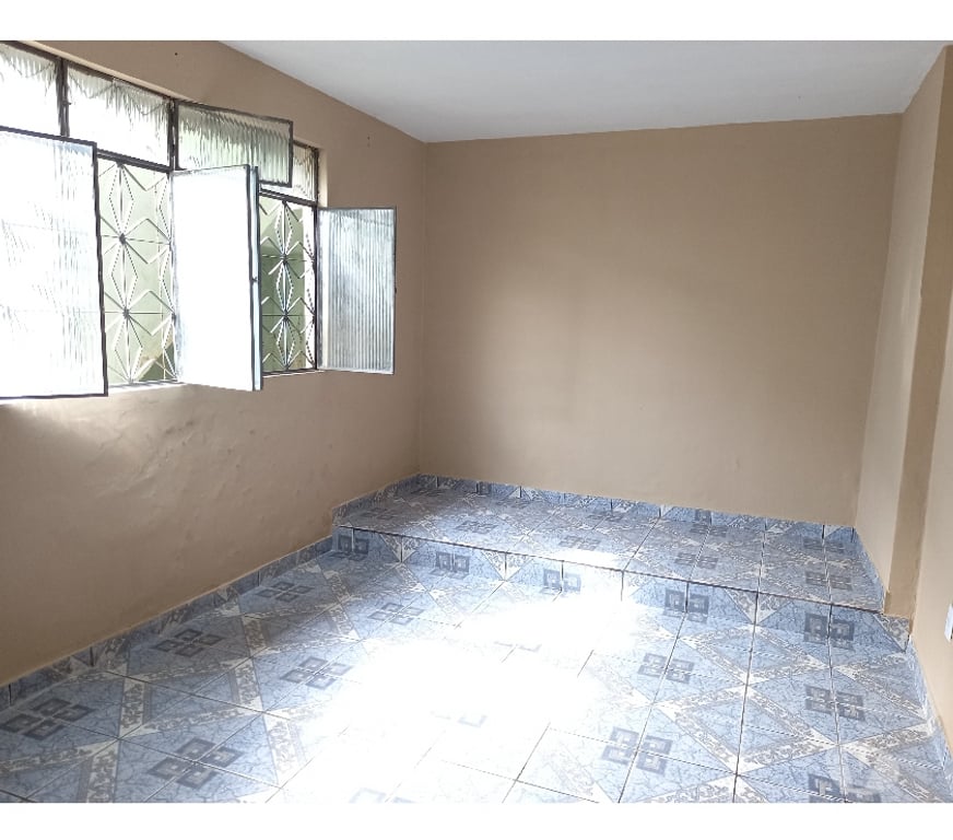 Alugar apartamentos Rio de Janeiro RJ Outros Bairros Rio de Janeiro RJ - Fotos para EXCELENTE CASA COM AMPLO TERRAÇO