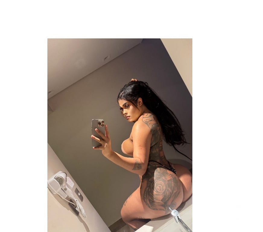 Acompanhantes travesti Sao Paulo SP Alto de Pinheiros - Fotos para Lara dotada 23 cm disponivel