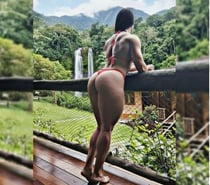 Vídeo chamada, Atleta Musculosa Sarada