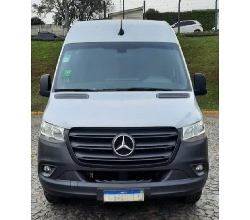  Ônibus Usados Curitiba PR Cidade Industrial de Curitiba - Fotos para Van Sprinter 417 Extra Longa ano 2024 cód.9977