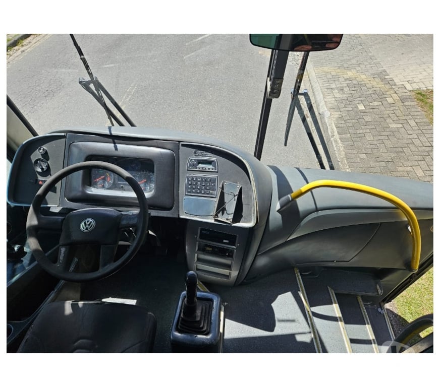  Ônibus Usados Curitiba PR Cidade Industrial de Curitiba - Fotos para Onibus Marcopolo G-7 1050 VW 17280 ano 2013 cód.9979