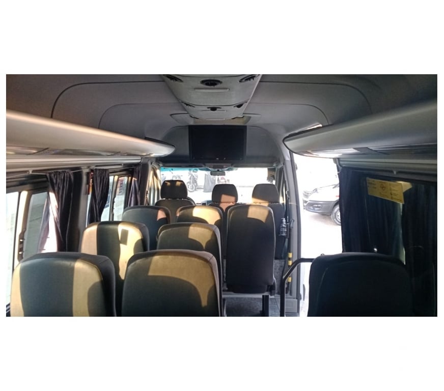  Ônibus Usados Curitiba PR Cidade Industrial de Curitiba - Fotos para Van Sprinter 515 com Ar ano 2018 cód.9980