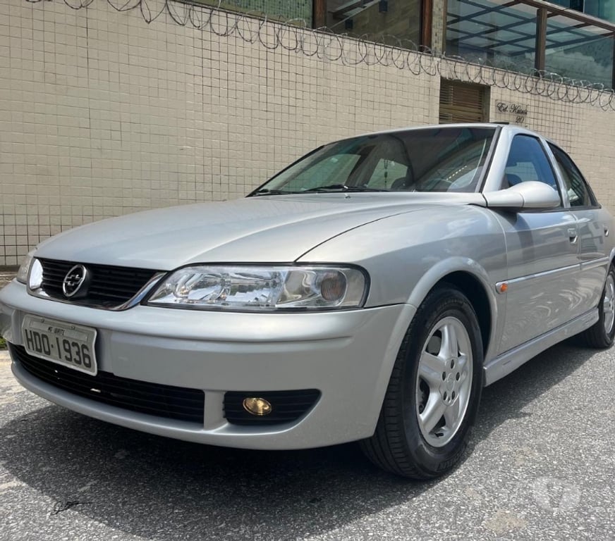 Seminovos Sao Paulo SP Carrão - Fotos para Vectra 2.2 expression ano 2002 com Teto completo