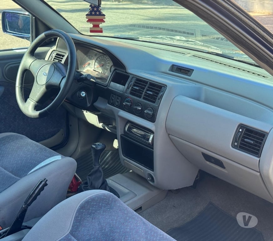 Seminovos Sao Paulo SP Carrão - Fotos para Ford Escort 1.8i GLX ano 1996 Completo