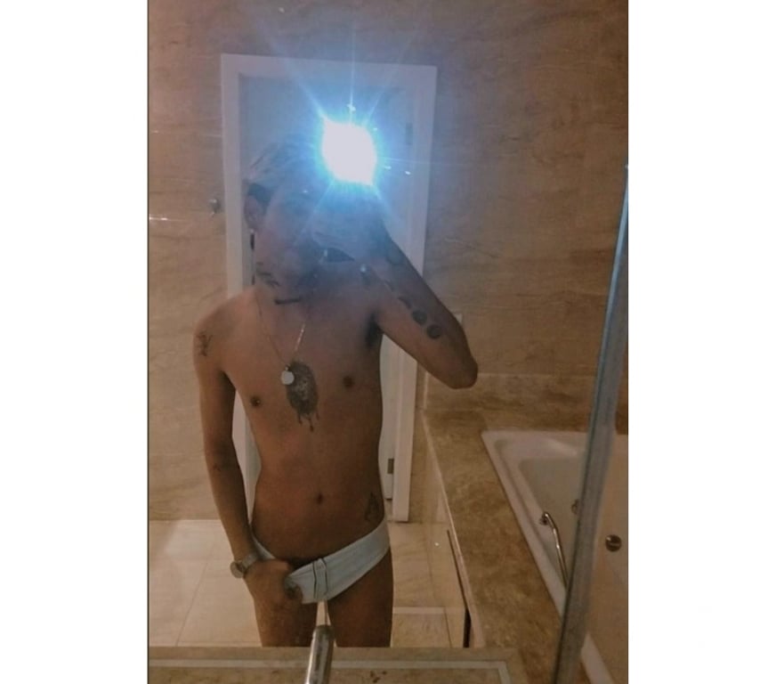 Acompanhantes masculinos Sao Paulo SP São Mateus - Fotos para 🔥PLAYBOY VENEZUELANO NOVINHO 23 CM ATIVO 🔥