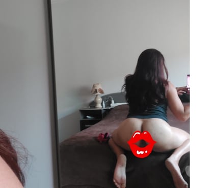 Encontros Casuais - Fotos para Passivinha fêmea quer machos ativos no sigilo.