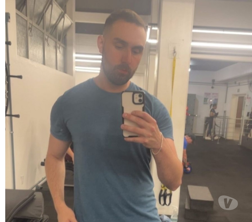 Acompanhantes masculinos Porto Alegre RS Porto Alegre Centro - Fotos para Thomas massagem tântrica