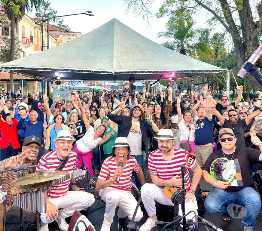 Serviços para eventos Pocos de Caldas MG - Fotos para SHOWS COM TRIO RAIZ SAMBA